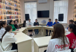 Круглый стол с подростками «Горькие плоды сладкой жизни»