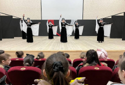 В СДК с.п.Нартан состоялось торжественное мероприятие ко дню работников сферы культуры