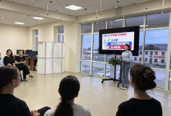 В СДК им. Тухужева А.М. прошла просветительская беседа «Мы разные, но мы вместе против террора»